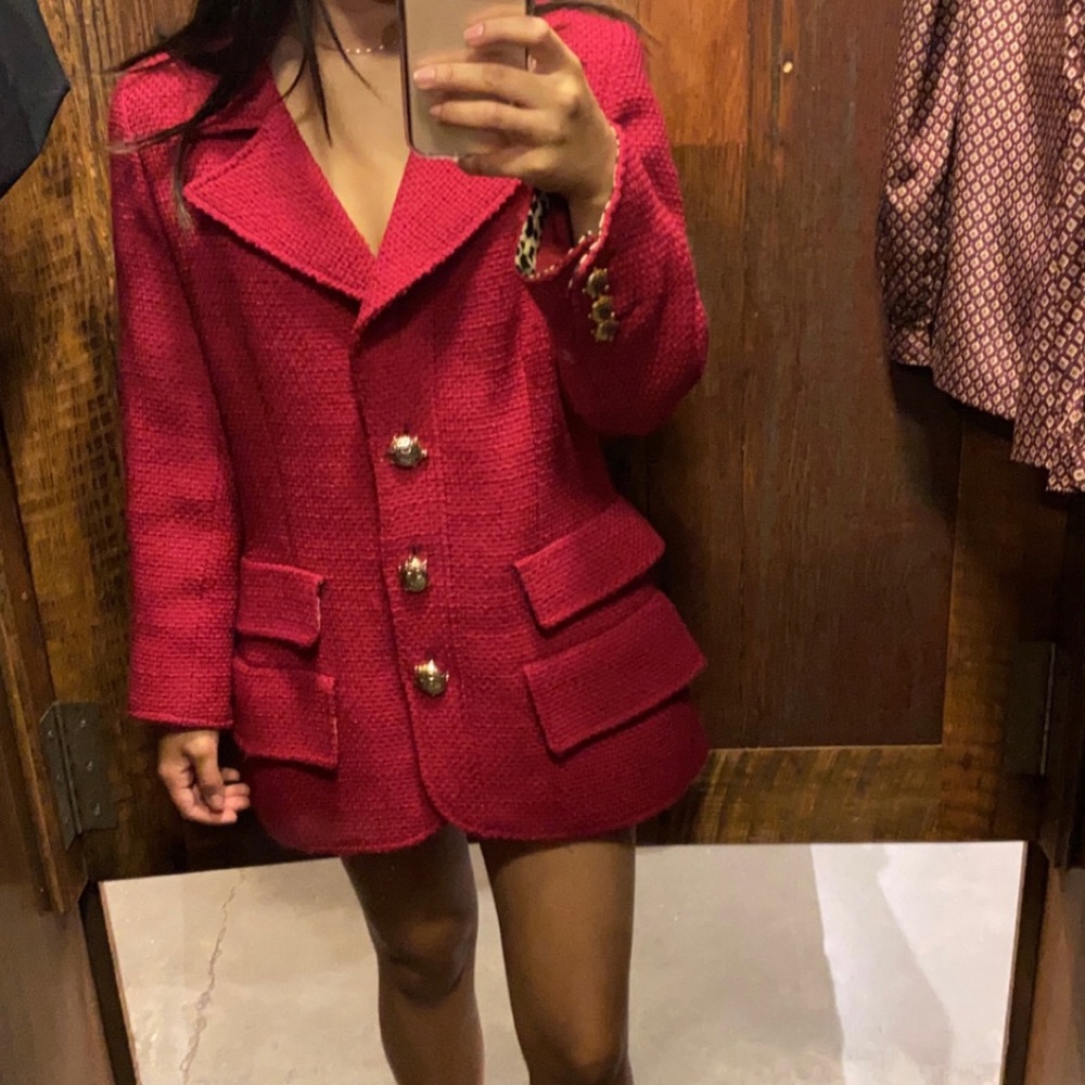Hot pink vintage Valentino jacket + skirt, size 6